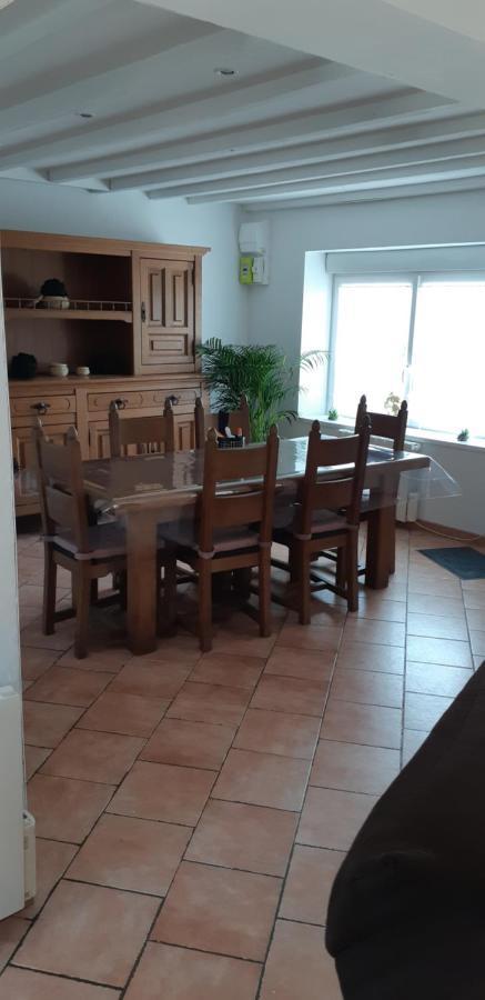 Des 4a Holiday home Semeries
